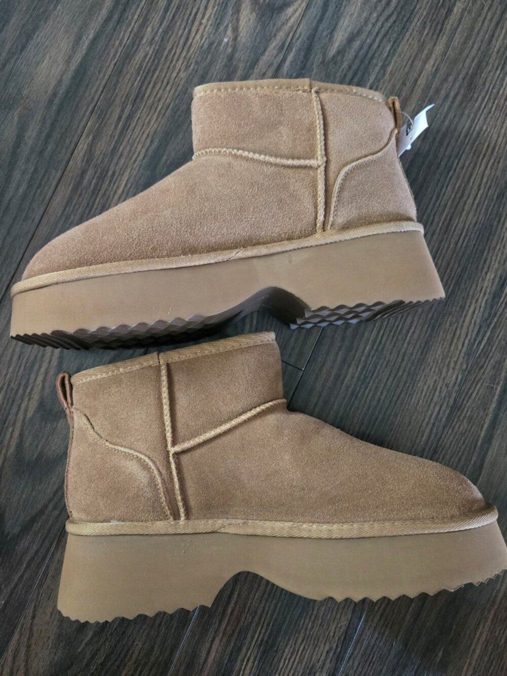 TEMOFON Beige Suede & Sheepskin Lined Ankle Boots NWT/SIZE 11